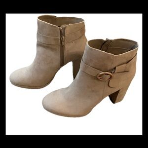 LC Lauren Conrad Taupe Ankle Booties